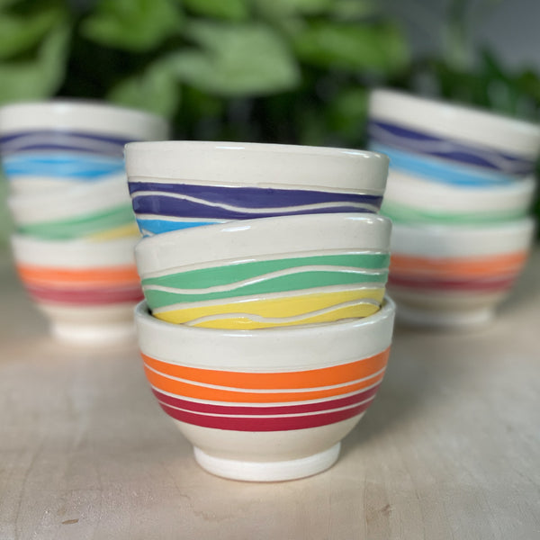 A Set of 3 Striped Mighty Spice Bowls