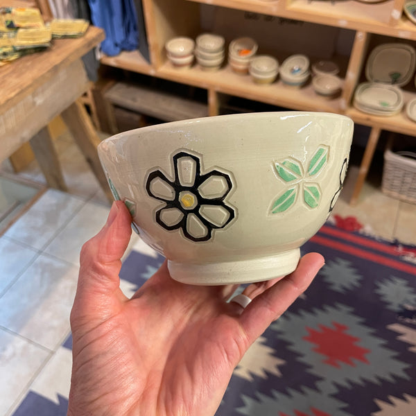 Daisy Bowl