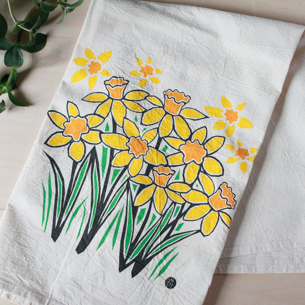 Flour Sack Tea Towel with Daffodils